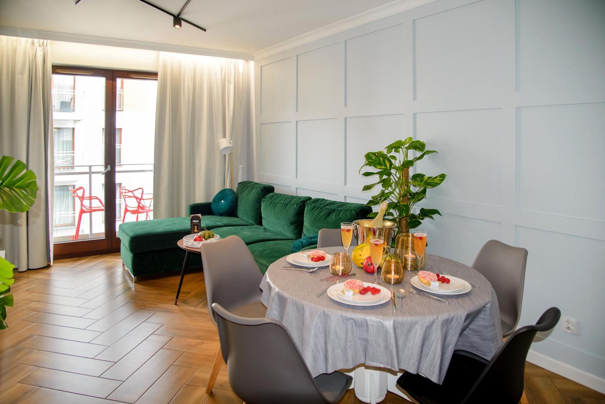 Maya'S Flats & Resorts 34 - Chmielna 73 Gdańsk Extérieur photo
